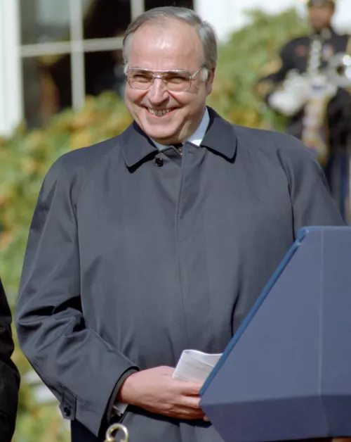 Photograph of Helmut Kohl, 1982.